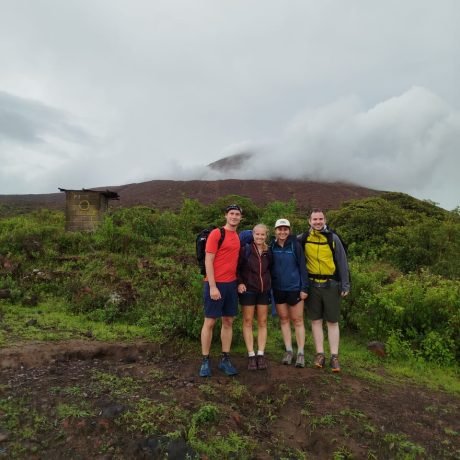 BARBAROTOURS_NICARAGUA_LEON_VOLCAN_TELICA_CAMINATAS
